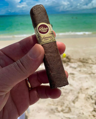 Padron 1964 Hermoso Maduro Premium Cigar